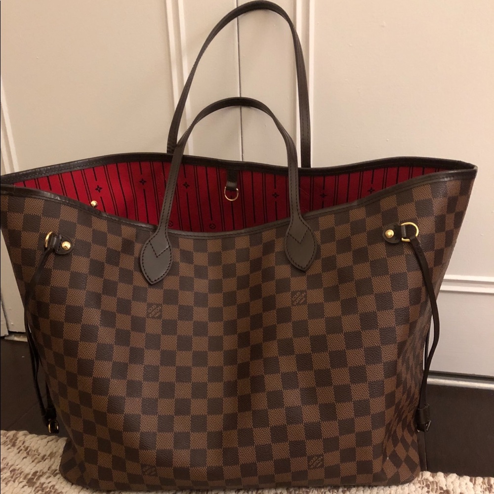 Louis Vuitton Neverfull GM bag